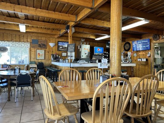 Marinia's Country Cafe by null