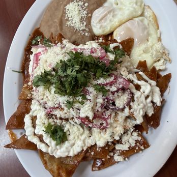 Momentos Cafe - Chilaquiles Platter! - Mexican Near Me - La Mesa, California