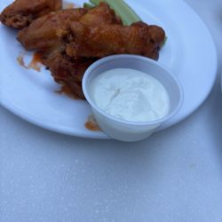 Dock's Pool Bar and Grille - Buffalo wing