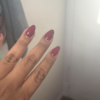Green Nail - Almond shaped nails - Nail Salons Near Me - Sherman Oaks, California Green Nail - Almond shaped nails - Nail Salons Near Me - Sherman Oaks, California