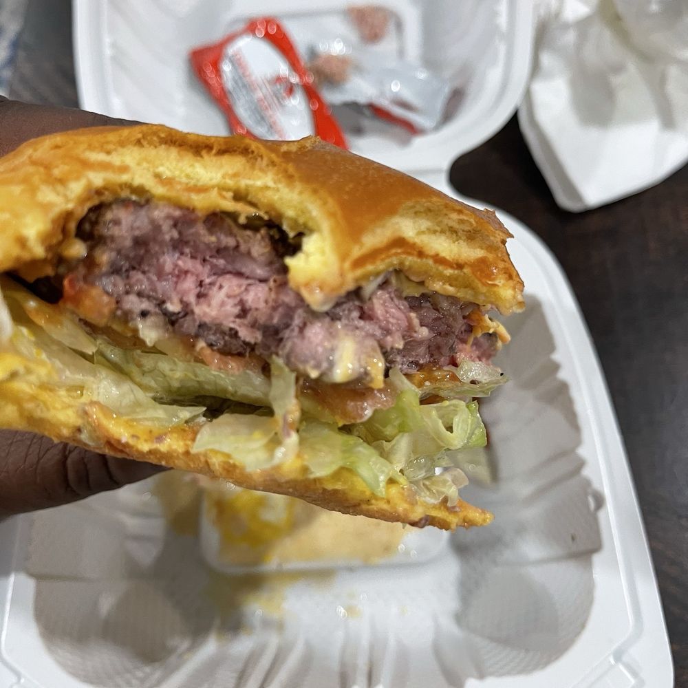 Smokeroom BBQ - But - Barbeque Near Me - Houston, Texas