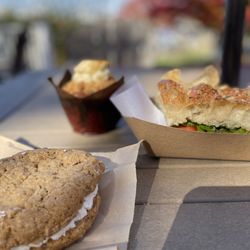 Black Market Bakers - Outdoor seating
