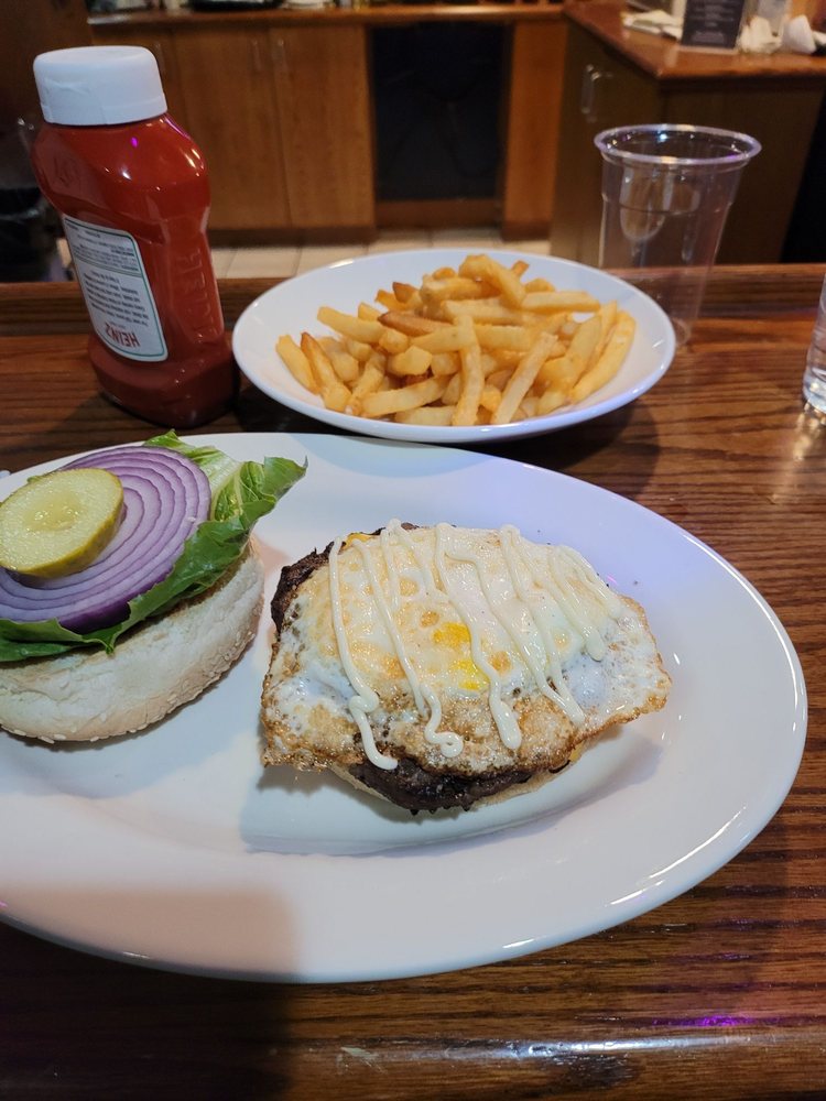 TEDDY’S JETPORT LOUNGE & Updated August 2024 3400 Airport