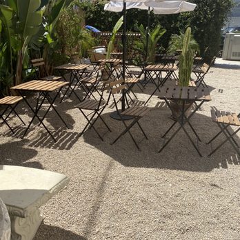 Palm Grove Social - Patio area behind shop - Coffee & Tea Near Me - Los Angeles, California Palm Grove Social - Patio area behind shop - Coffee & Tea Near Me - Los Angeles, California