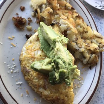 101 Diner - Avocado, Ham & Cheese Omelette - Diners Near Me - Encinitas, California