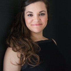 Natalie Ingrisano, Soprano