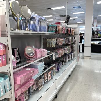 HOMEGOODS/TJ MAXX - Updated January 2026 - 255 Photos & 79 Reviews