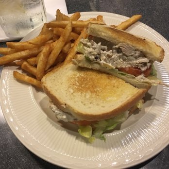 Freight House Restaurant - New American Near Me - Hartselle, Alabama