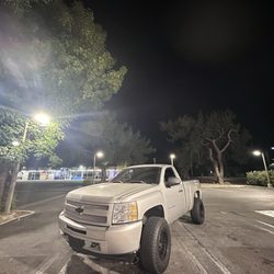 Canos TNT Tire Shop - 3" lift with brand new wheels and tires