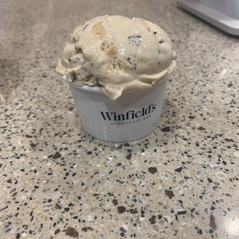 Winfield's Chocolate Bar - Tiramisu ice cream - Desserts Near Me - Houston, Texas