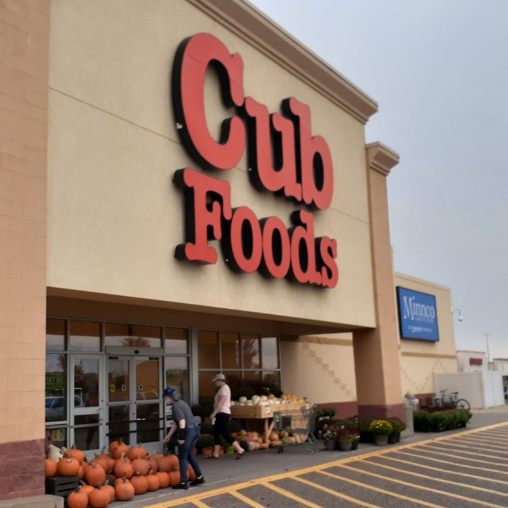 Cub - Cambridge - the outside of a club foods store - Grocery Near Me - Cambridge, Minnesota Cub - Cambridge - the outside of a club foods store - Grocery Near Me - Cambridge, Minnesota