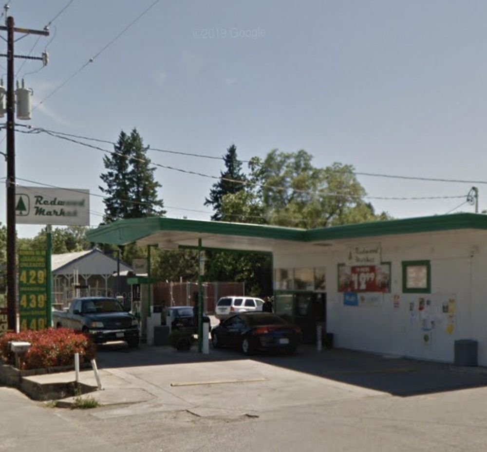 REDWOOD MARKET Updated October 2024 76220 Commercial St, Covelo