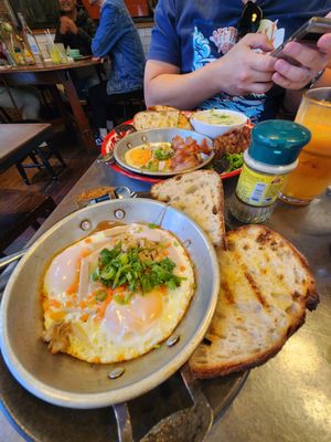 BOON Restaurant and café by null