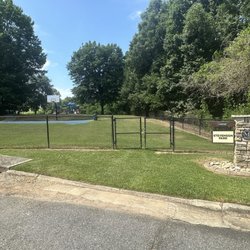 Stevenson Street Park - The entrance to the park