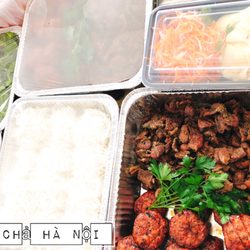 Ngon Ngon To Go - Ha Noi grilled pork & patties vermicelli 
Bun Cha Ha Noi