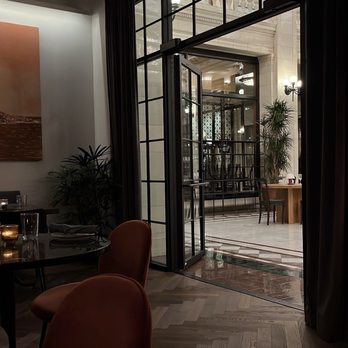 The Exchange - Dinning area - Bars Near Me - Chicago, Illinois The Exchange - Dinning area - Bars Near Me - Chicago, Illinois