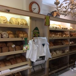 Van Der Vorst - Gewoon... Een Bakker met lekker vers brood!