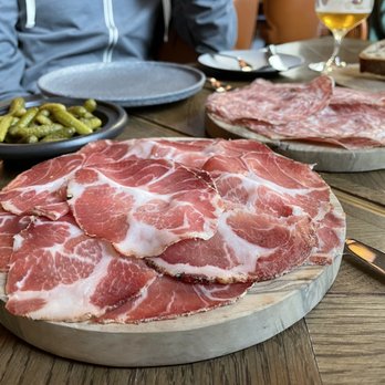 Wild Honey - Modern European Near Me - London, XGL