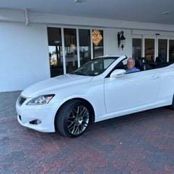 Genuine Motorcars - 2014 Lexus 250C with under 28K miles