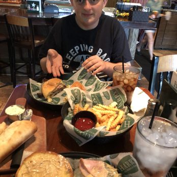 Harry's American Bar & Grill - American Near Me - Lexington, Kentucky Harry's American Bar & Grill - American Near Me - Lexington, Kentucky