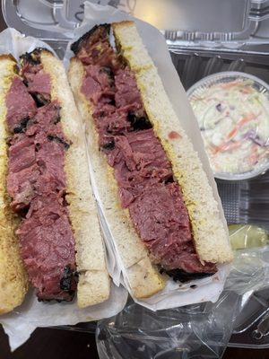 Katz’s Deli by null
