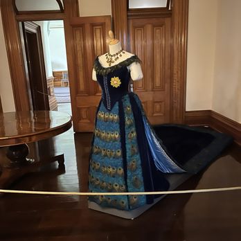 Iolani Palace - Museums Near Me - Honolulu, Hawaii Iolani Palace - Museums Near Me - Honolulu, Hawaii
