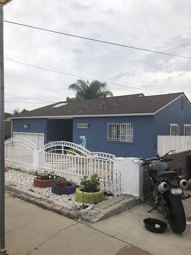 Slide of Elite Roof Services