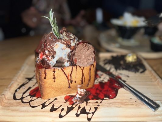 U :Dessert Story by null