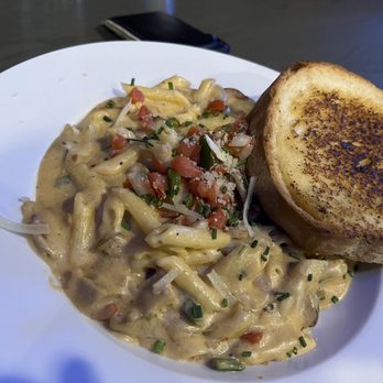 The Dish Room - Dirty South Pasta with garlic bread. - New American Near Me - Burlington, Colorado The Dish Room - Dirty South Pasta with garlic bread. - New American Near Me - Burlington, Colorado