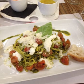 Bully's Oderzo - One mean plate of spaghetti - Cafes Near Me - Oderzo, TV Bully's Oderzo - One mean plate of spaghetti - Cafes Near Me - Oderzo, TV