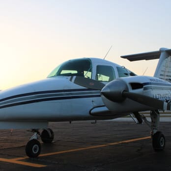 Ultimate Air Academy - Ultimate Air Academy Multi Engine Beechcraft Duchess - Flight Instruction Near Me - Daytona Beach, Florida Ultimate Air Academy - Ultimate Air Academy Multi Engine Beechcraft Duchess - Flight Instruction Near Me - Daytona Beach, Florida
