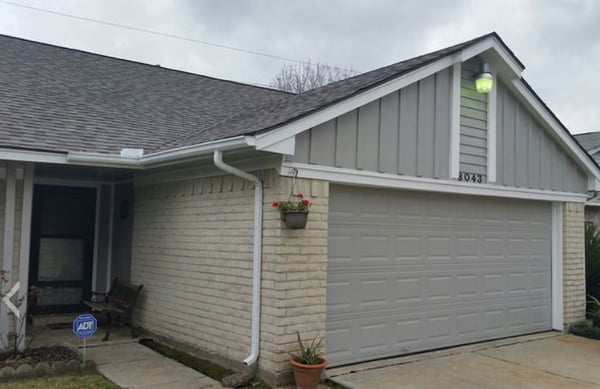 Red Neck Roofing Logo