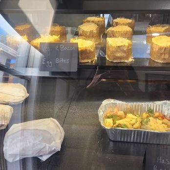 Coffeecito House - Went back today & I see they have their hash bowl and quiche on display - Coffee & Tea Near Me - Riverside, California