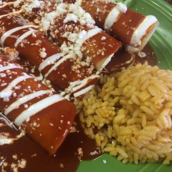 Los Chilitos - Chicken enchiladas - Mexican Near Me - Lebanon, New Jersey Los Chilitos - Chicken enchiladas - Mexican Near Me - Lebanon, New Jersey