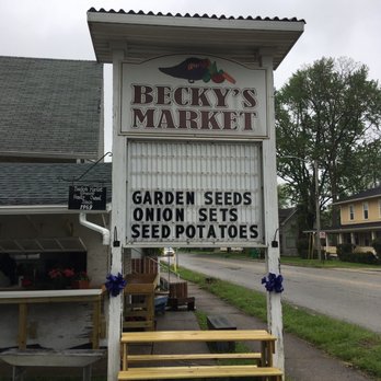 Becky's Market - Outside sign of storefront - Farmers Market Near Me - Lebanon, Indiana Becky's Market - Outside sign of storefront - Farmers Market Near Me - Lebanon, Indiana