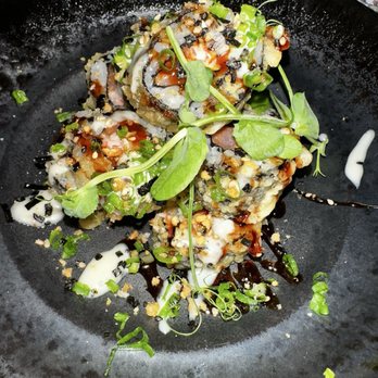 Goen Dining + Bar - California dragon roll - Pan Asian Near Me - Kailua, Hawaii