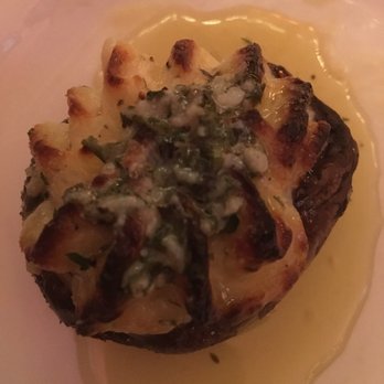 Christophers - Italian Near Me - Des Moines, Iowa Christophers - Italian Near Me - Des Moines, Iowa