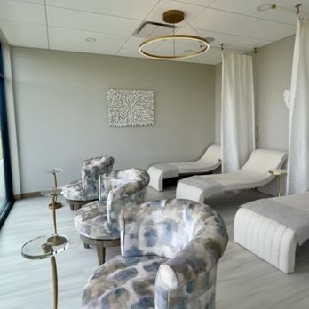 Beau Monde West Spa - Day Spas Near Me - Wichita, Kansas