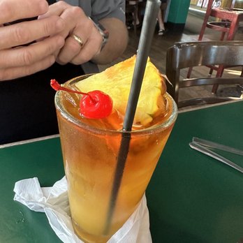 Moose Mcgillycuddy's - Moose Mai Tai - Tacos Near Me - Kihei, Hawaii
