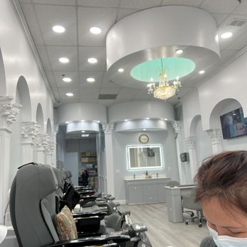 Foxy Nails 2 - The remodeled space - Nail Salons Near Me - Buford, Georgia