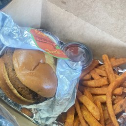 Salmon Burger with sweet potato fries Salmon Burger with sweet potato fries