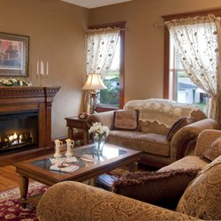 Fountain Chateau - Living room