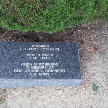 Veterans Memorial Park - Parks Near Me - Alameda, California