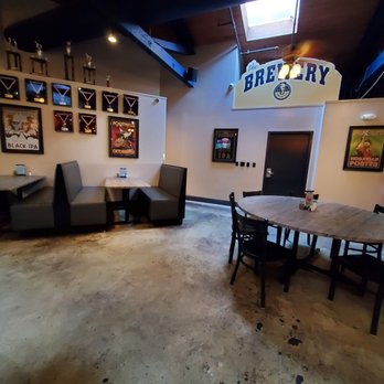 Foothills Brewing - Bar area - American Near Me - Winston Salem, North Carolina