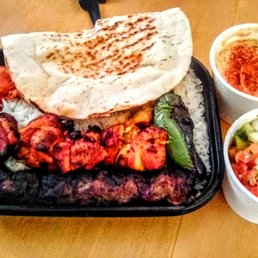 Number #9 Combo: Chicken and Beef w/Hummus plus Pita Bread and Greek salad