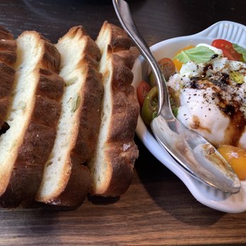 Porter Kitchen & Deck - New American Near Me - Chicago, Illinois