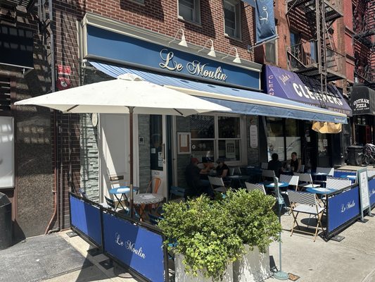 Le Moulin à Café by null