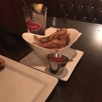 Maxwell's On Main - New American Near Me - Doylestown, Pennsylvania