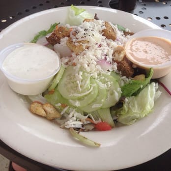 Billy Q's - Garden house salad. Great size for $4.95! - Pizza Near Me - Palm Desert, California