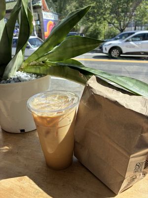 Fiore's Bakery by null